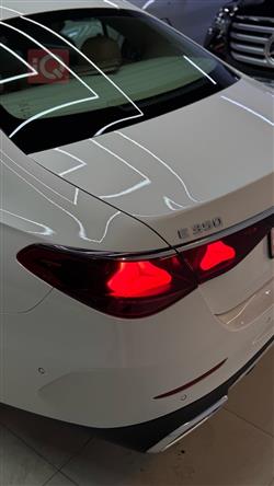 مرسيدس بنز E-Class